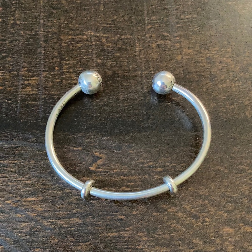 🌻Pandora Charm Bracelet🌻